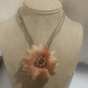 Source Unknown Cream and Brown Floral Necklace